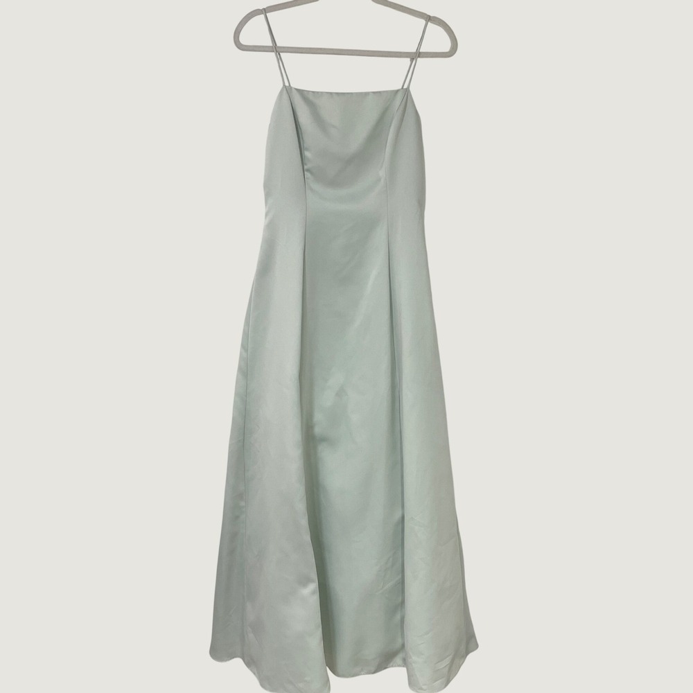 Niki Livas Vintage Sage Green Satin Formal Gown Dress Women 4 Homecoming Wedding